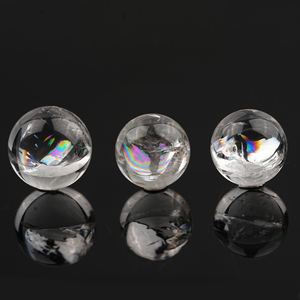 Esferas Pequeñas de Cuarzo Transparente Natural Pulido al por Mayor, Bolas de Cristal Agrietadas con Efecto Arcoíris, Esferas de Cuarzo Transparente para Sanación - Product Image 3