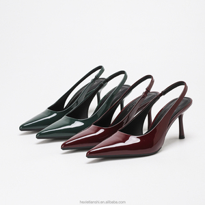 Sandalias de <span class=keywords><strong>Tacón</strong></span> Alto de 7.5cm con Punta en Pico y Logotipo Personalizado, Zapatos de <span class=keywords><strong>Tacón</strong></span> de Charol para Mujer, Diseño de Diseñador - Product Image 1