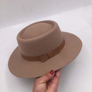 ผ้าวูลยูนิเซ็กส์แบบวินเทจสำหรับฤดูใบไม้ผลิและฤดูหนาวผ้าสักหลาดสักหลาดสักหลาดสักหลาดขน100% พร้อมริบบิ้นตัวละครกลางแจ้ง - Product Image 2