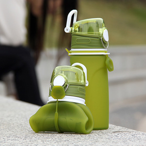 Botella de agua plegable de 550 ml, portátil, de silicona, para viajes, deportes al aire libre, para mujeres - Product Image 3