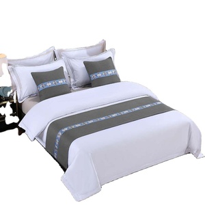 Runner per Letto Matrimoniale di Lusso Classico, Cuscini Decorativi per Hotel, Vendita Diretta dalla Fabbrica - Product Image 1