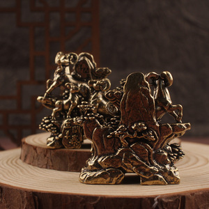 Adorno de Latón con Tres Ovejas que Atraen Prosperidad, Decoración para el Hogar o Escritorio, Mascota de Té, Forma Irregular, Patrón Animal, Artesanía de Latón - Product Image 2