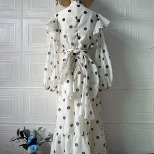 Robe élégante pour femme, style vintage, col montant, manches bouffantes, coupe trapèze, à pois, prix compétitif - Product Image 6