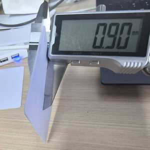 Carte RFID en PVC pour contrôle d'accès, ascenseur, pointage des présences, école, parc industriel, système intelligent - Product Image 1