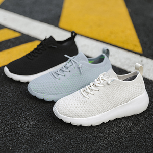 Chaussures de marche à lacets épaisses pour femmes et hommes avec empeigne en maille amortissante, baskets tendance - Product Image 3