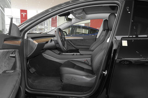 รับคำสั่งซื้อแบบกำหนดเอง รถยนต์ <span class=keywords><strong>Tesla</strong></span> <span class=keywords><strong>Model</strong></span> <span class=keywords><strong>Y</strong></span> SUV ปี 2023 ยอดนิยม พร้อมแบตเตอรี่ 60kwh ความเร็วสูงสุด 217 ไมล์ต่อชั่วโมง ชาร์จเร็ว 20-80% คุณภาพดีที่สุด - Product Image 2