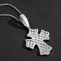 BESDZ0536 Pendentif Croix Bling Bling en Zircon Cubique Plaqué Or 18K, Collier Pendentif Style Rappeur avec Zircon, Matériau Principal Laiton, Bijoux