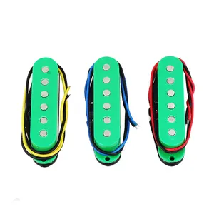 Bán buôn Guitar phần màu xanh lá cây nam châm gốm ST Guitar pickups với nhựa Bìa