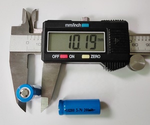 Có thể sạc lại <span class=keywords><strong>10280</strong></span> 3.7V 200mAh xi lanh <span class=keywords><strong>Lithium</strong></span> Ion pin di động trong kho - Product Image 3