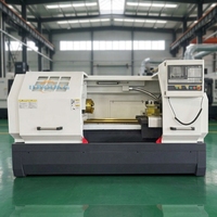 Tour CNC à lit plat horizontal automatique chinois à 2 axes, 750 mm, système de commande GSK, pour usinage de métaux de moyenne intensité, modèle CK6136