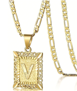 Collar con Colgante Cuadrado de Letra Personalizado Unisex de Aleación de Zinc Dorado con Cadenas - Joyería de Diseño de Alta Gama - Product Image 1