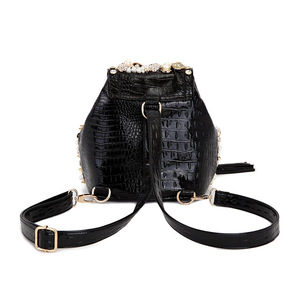 Diamond Crocodile Pattern Beaded Crossbody Mini <strong>Rucksack</strong> Bagpack <strong>Handbag</strong> Bucket <strong>Leather</strong> Outdoor Bag Women's Backpacks - Product Image 4