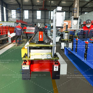 Machine de formage à rouleaux automatisée à grande vitesse pour panneaux muraux et de <span class=keywords><strong>toiture</strong></span> métalliques avec système intégré de bride verticale et de poinçonnage CNC - Product Image 6