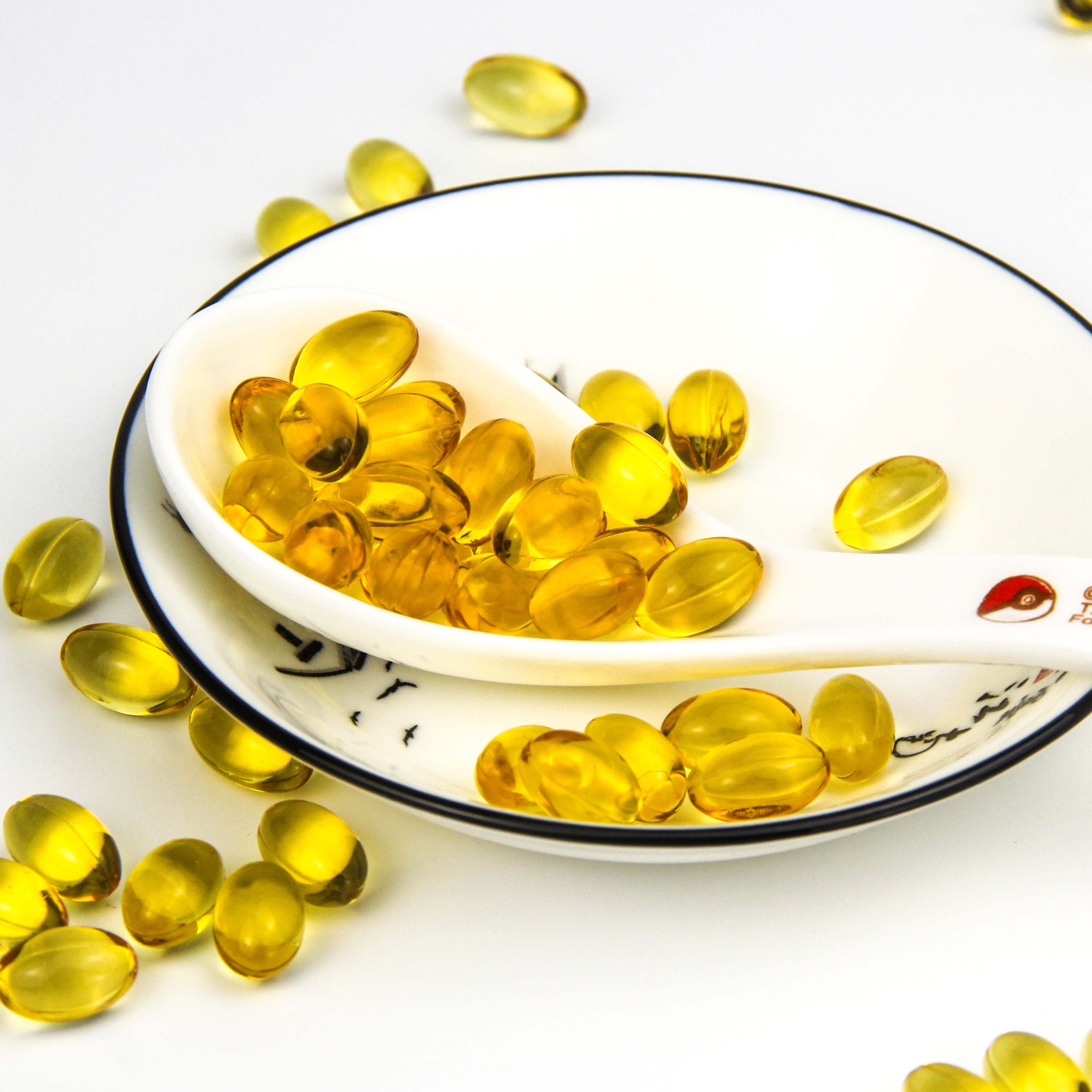 Женский натуральный отбеливающий Мягкий гель с рыбьим коллагеном, низкая цена, Лидер продаж, оптовая продажа, натуральное сырье для личной гигиены, лучшее