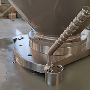 Machine industrielle de remplissage de saucisses à torsion automatique et sous vide, pour l'industrie de la viande et des saucisses - Product Image 6