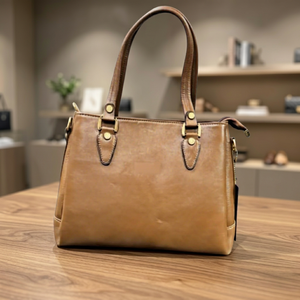Nouveauté, sac à main en cuir véritable BS INTERNATIONAL pour femmes, fermeture éclair, durable, écologique, imperméable, capacité de 2 à 2,9 L - Product Image 1