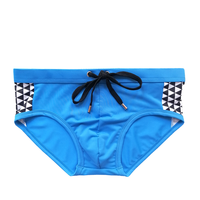 OEM Honara Nouveaux maillots de bain imprimés pour hommes à taille basse, extensibles dans quatre directions, séchage rapide, shorts de plage très élastiques