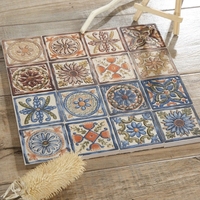 Carreaux de sol en céramique marocains peints à la main, résistants à l'usure et antidérapants, texture fleurs et plantes pour la décoration de cuisines et restaurants