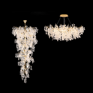 Lustre de salle à manger en cristal, modèle de designer français, avec motifs de fleurs de prunier et de pièces de monnaie, luminaire suspendu à pampilles pour une ambiance élégante - Product Image 2