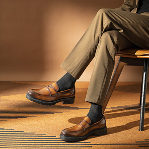 Chaussures habillées en cuir marron de haute qualité pour hommes, à lacets, antidérapantes, respirantes, élégantes, pour mariage/bureau. - Product Image 3