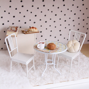 Juego <span class=keywords><strong>de</strong></span> Mesa y Sillas <span class=keywords><strong>de</strong></span> Hierro Forjado en Miniatura, Escala 1/12, Utilizado como Adornos <span class=keywords><strong>de</strong></span> Muebles en Miniatura para <span class=keywords><strong>Muñecas</strong></span>, Decoración para <span class=keywords><strong>Casa</strong></span> <span class=keywords><strong>de</strong></span> <span class=keywords><strong>Muñecas</strong></span> - Product Image 3