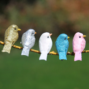 12 Piezas de Aves Artificiales de Espuma con Purpurina Dorada, Mini Aves para Adornos de Árbol de Navidad, Aves Vívidas con Clip para Bodas, Hogar, Jardín, Fiestas - Product Image 2