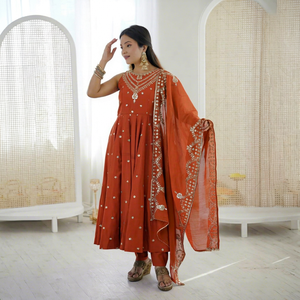 Conjunto de Kurta Anarkali, Palazzo y Dupatta Bordados en Color Naranja Óxido para Mujer, Ropa Étnica India - Product Image 1