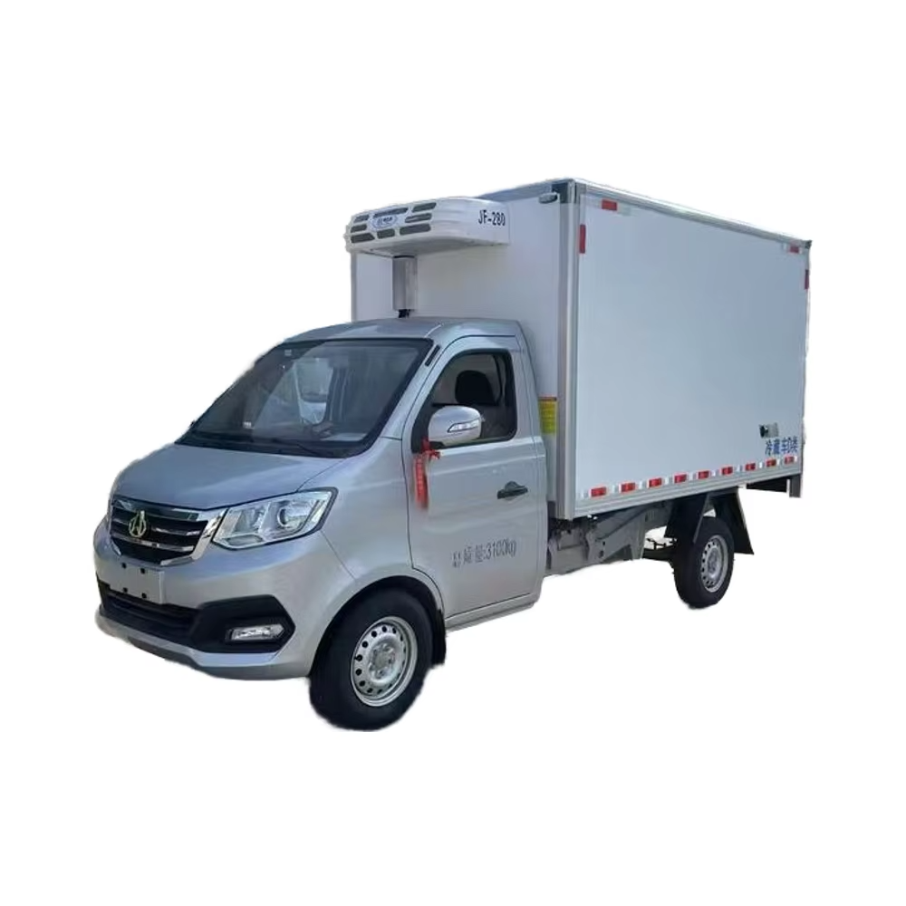 Мини-рефрижератор Changan, 1 тонна, 2 тонны, Евро 5, с бензиновым двигателем, механическая коробка передач 4x2