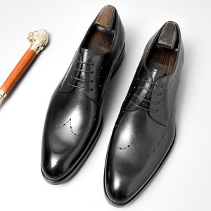 Zapatos de Cuero Marrón Puntiagudos para Hombre Estilo Inglés, Zapatos de Cuero Formales para Bodas y Negocios - Product Image 6