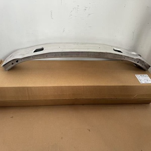 Para <span class=keywords><strong>Audi</strong></span> A4/S4/RS4 2017-2024 Barra de choque delantera OE 8W0807113 Amortiguador de energía de aluminio - Product Image 5
