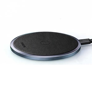 UGREEN 15W <b>Magnetic</b> Wireless <b>Charger</b> Pad with Stand for Smartphones Fast Charging - Product Image 1