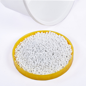 Good Dispensation White <strong>Masterbatch</strong> PE Carrier Film Blowing &amp; Mold <strong>Injection</strong> Without CaCO3 Pigment - Product Image 1