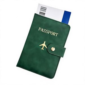 Tarjetero de Viaje de Lujo con Logotipo Personalizado, de Alta Calidad, con Bloqueo RFID, para Tarjetas y Pasaportes - Product Image 2