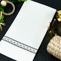 Luxe 40*40 lin sensation invité dîner serviettes fête mariage doux absorbant main Airlaid plié serviettes en papier de soie personnalisé
