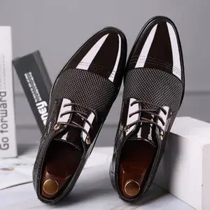 A046 2021 Fashion Men Shoes Genuine Leather Man Dress Shoe Classic Gentleman Shoes Brand Luxury Men's Business Casual PU Plain