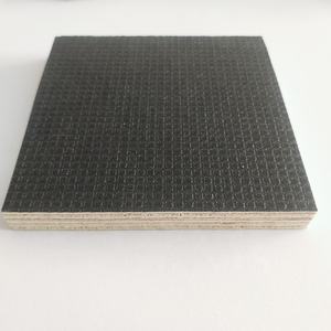 Lapisan Antislip Kualitas CE Berwajah Kayu Lapis Birch Inti Lem Fenolik Bertekstur Konstruksi Bekisting Kayu Lapis 18Mm Kayu Bermain - Product Image 6