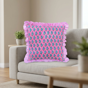 Housse de coussin carrée en coton à volants motif floral rose, style bohème, pour la maison - Product Image 1