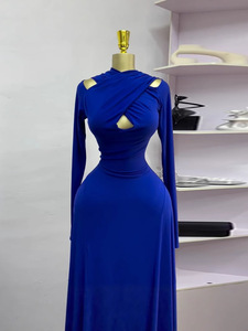 Nouvelle <span class=keywords><strong>robe</strong></span> longue en tulle à manches longues, au design fluide, offrant un effet amincissant et une grande élasticité - Product Image 4
