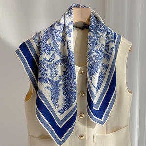 2025 nouveauté mûrier soie courte écharpe Jungle <span class=keywords><strong>château</strong></span> impression roulé à la main bord décoration polyvalent hiver chaleur rétention - Product Image 2
