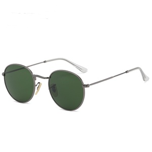 Wholesale Unisex Fashion Classic Round Metal Frame UV400 Sunglasses with Custom Logo - Product Image 1