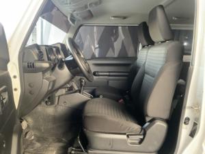 Voitures d'<span class=keywords><strong>occasion</strong></span> sans accident, Suzuki <span class=keywords><strong>Jimny</strong></span> GL SUV 2023, prête à être expédiée - Product Image 5