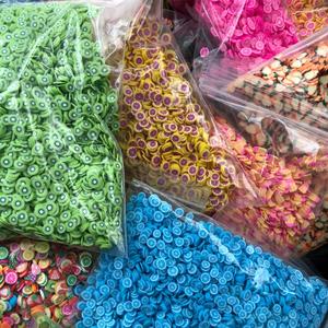 100 g/sac Populaire Miniature Argile Polymère Plusieurs Fruits Tranches Arrose pour Slime Remplissage et D'artisanat Pour Enfants - Product Image 3