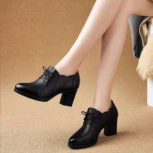 Nouvelle couche de tête noire <span class=keywords><strong>talon</strong></span> épais chaussures de travail en cuir souple tête pointue à lacets petites pompes en cuir - Product Image 3