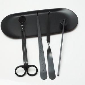 मोमबत्ती बाती <span class=keywords><strong>Trimmer</strong></span> और मोमबत्ती <span class=keywords><strong>Snuffer</strong></span> और मोमबत्ती गौण ट्रे के साथ सेट - Product Image 2