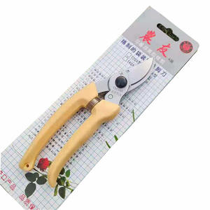 Sécateur Nongyou 130A en acier inoxydable avec poignée jaune, outils de taille pour arbres et fleurs de jardin, fabriqué à Taïwan - Product Image 3