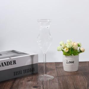 المرأة شكل الجسم ، مثير سيدة عارية شرب كوب زجاجي - Product Image 2