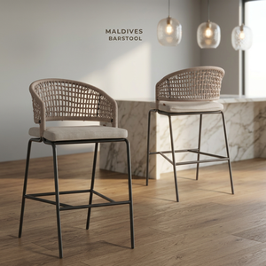 Chaise de bar extérieure commerciale moderne avec cadre en acier en alliage d'aluminium, siège rembourré et accoudoirs fixes, non pliable - Product Image 3