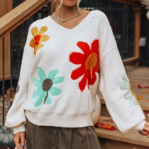Pulls pour femmes de haute qualité motif de grandes fleurs pull à col en V mode à manches longues chandails confortables pour femmes - Product Image 3