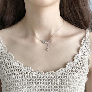 Collier pendentif feuille en argent sterling 925 coréen avec zircon pour les occasions de cadeaux - Product Image 3