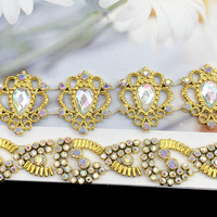 Divers styles de chaînes brodées perlées, dentelle, perles/strass, style DIY, chaussures, chapeaux, accessoires, vêtements